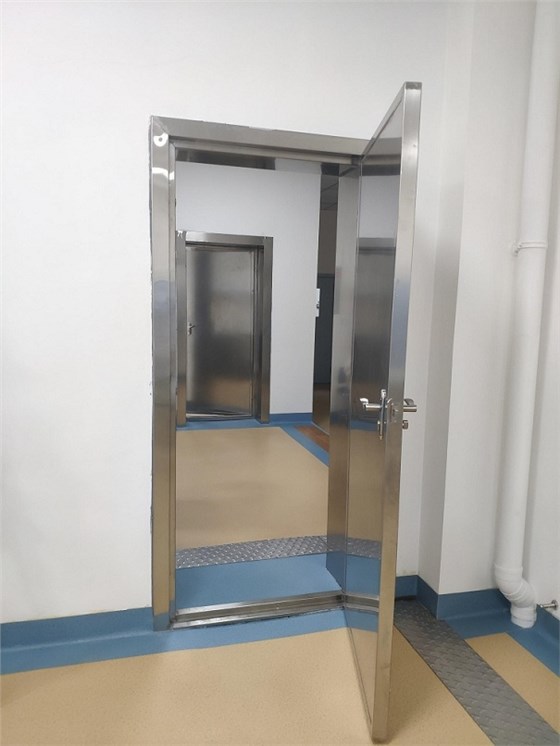 医用铅门