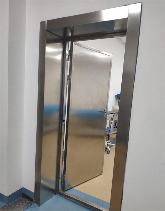 医用铅门