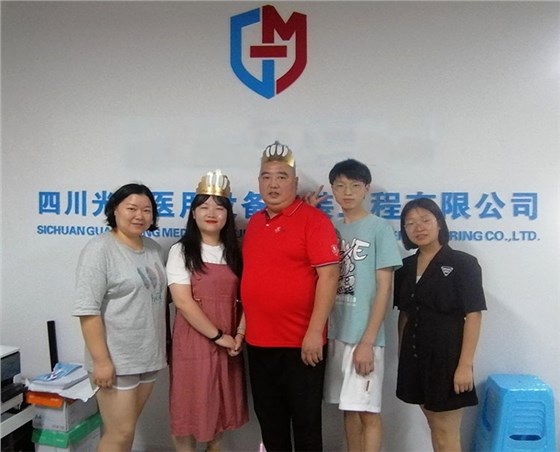 光铭射线防护解决方案--小伙伴生日