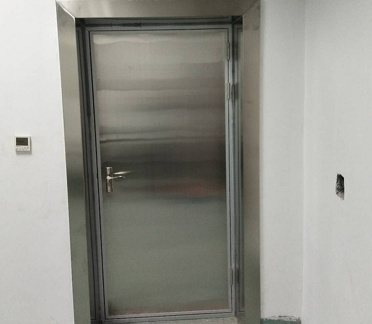 防辐射铅门质量好坏决定您的人生安全