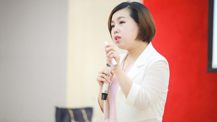 光铭防辐射参加单仁资讯销售分享会