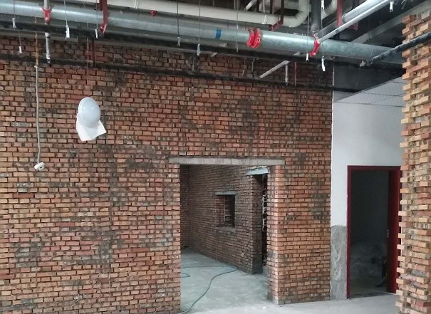 CT室机房改造施工现场1
